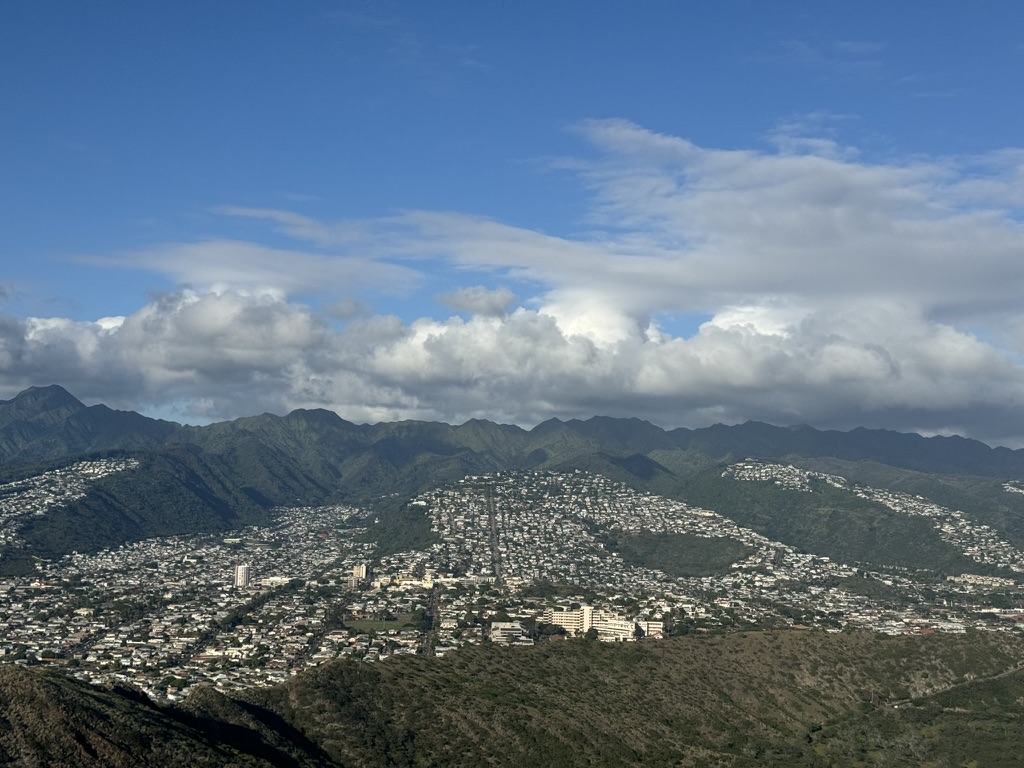 Honolulu and the Mānoa Valley spread out below from Diamond Head's rim, the Koʻolau range behind