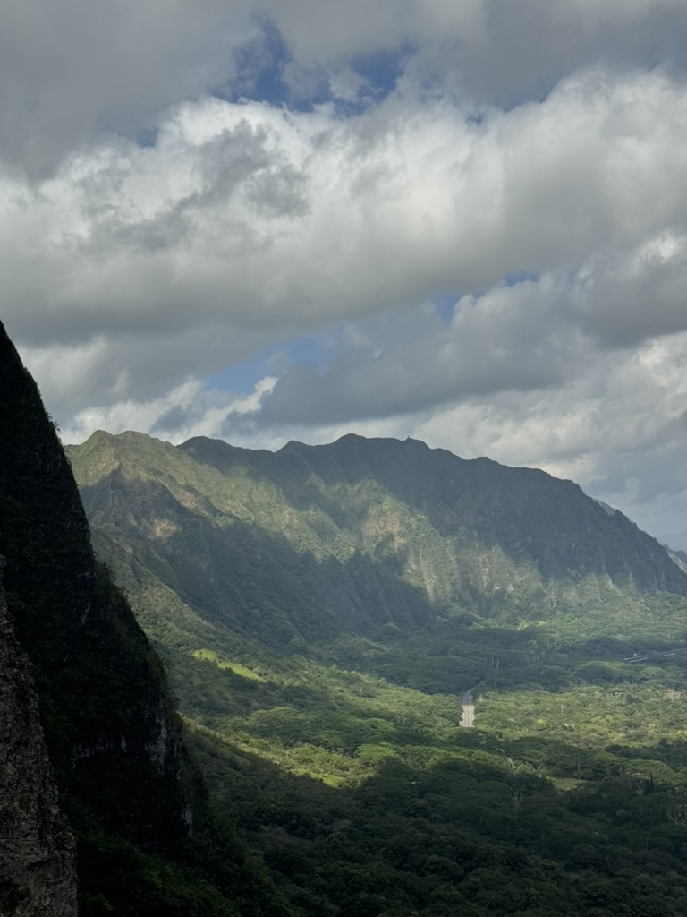 The Koʻolau range from the Pali side, ridge cutting across the frame